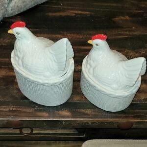 White Ceramic Chicken Shaped Containers